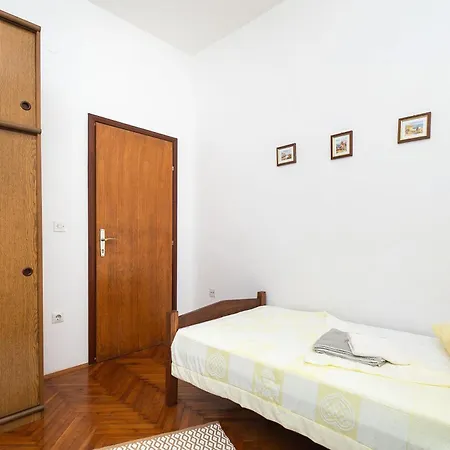 Ljubica * Rogoznica (Sibenik-Knin)