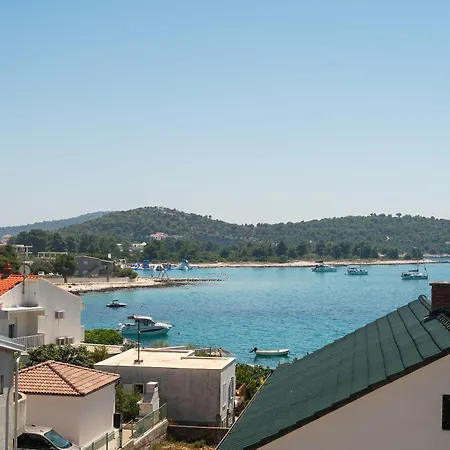 Ljubica 公寓 罗戈兹尼察