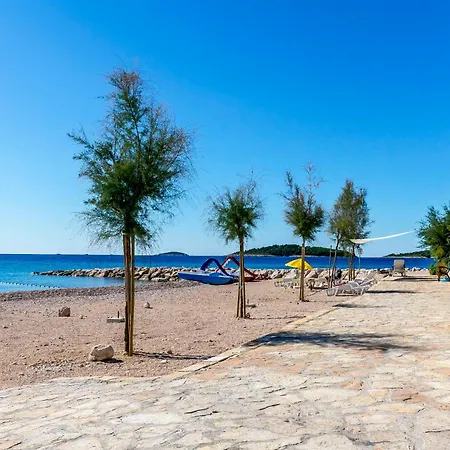 Ljubica 公寓 罗戈兹尼察