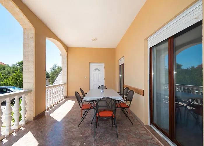 Ljubica 罗戈兹尼察